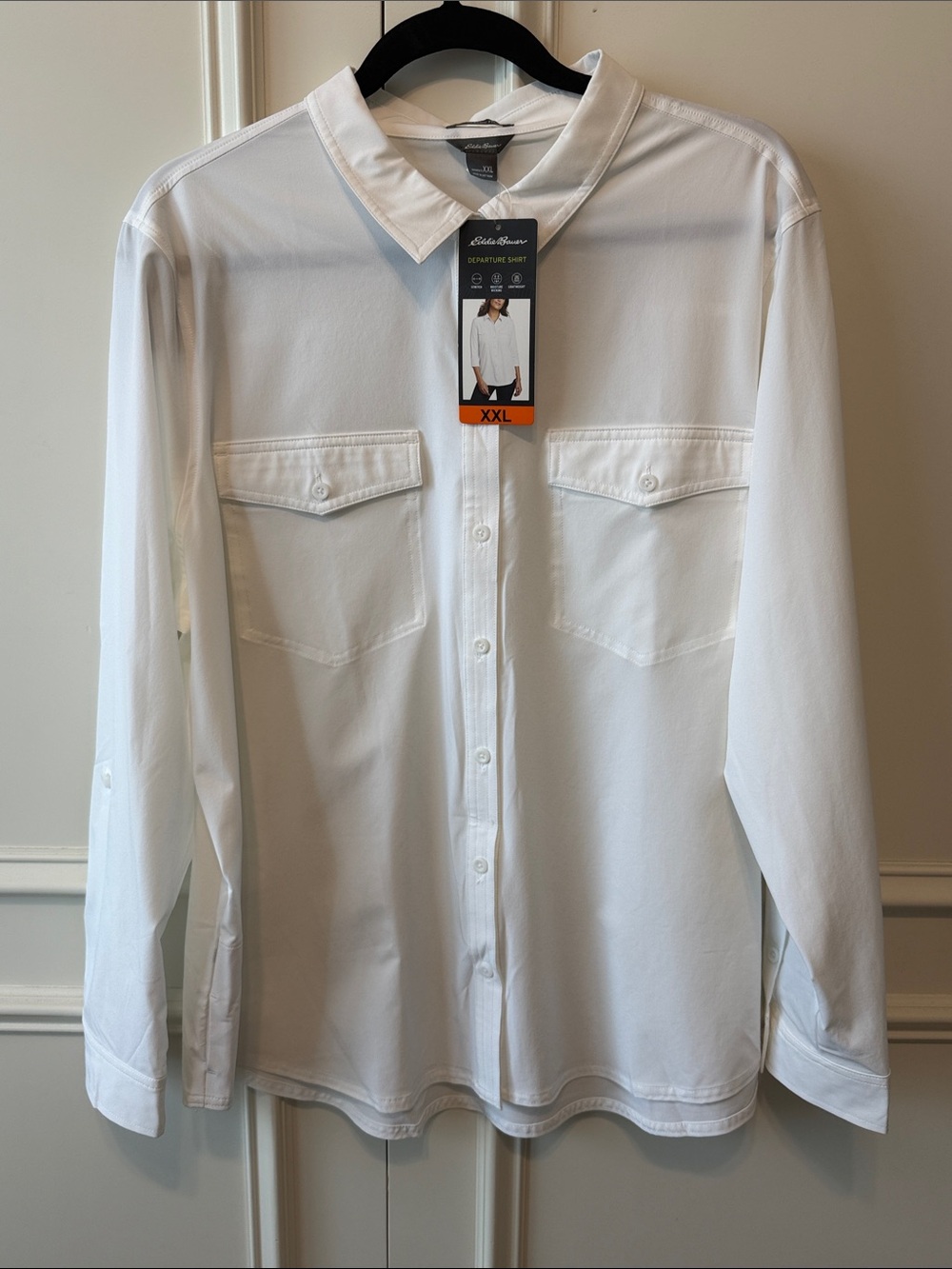 Eddie Bauer White Long-Sleeve Button-Front Shirt with Chest Pockets